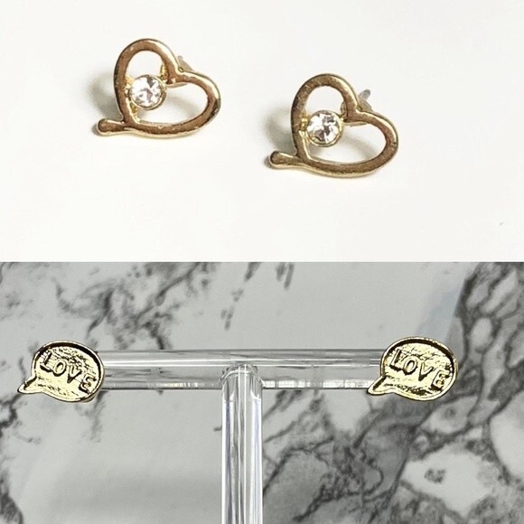 NEW 2 Heart & Love Speech Bubble Stud Earrings Gold - Picture 1 of 10
